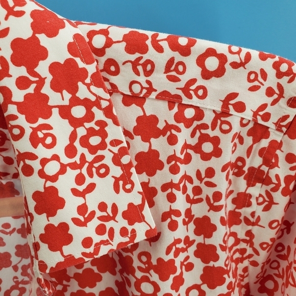 Talbots red and white flower button up top - Picture 3 of 13